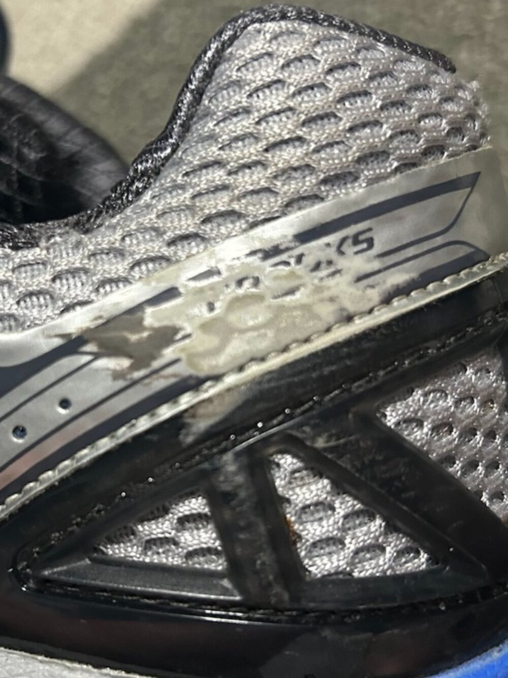 Brooks Beast '16 'Silver Electric Blue' Running Sneakers Men's Size 11.5 2E - Picture 12 of 16